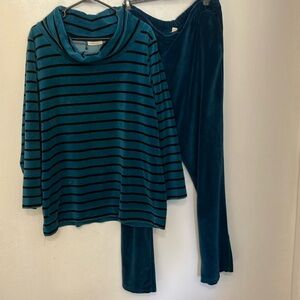 Appleseed's Teal and Black Striped Pajama Set